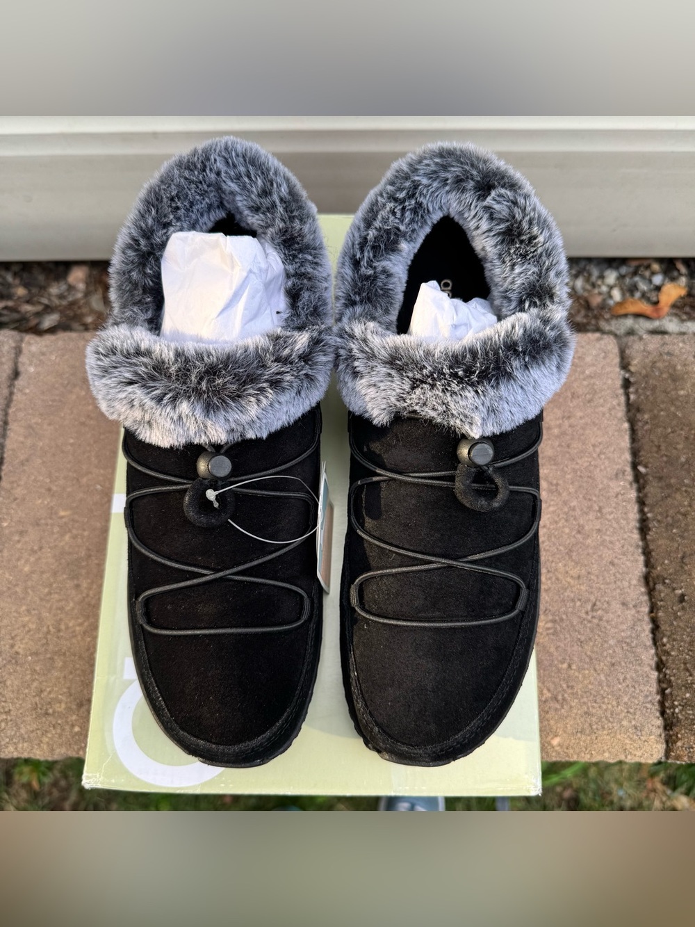 Aetrex Chrissy Furry Slip On Black - Brand New With Tags!